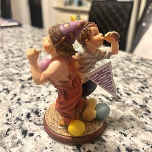 Demdaco Festive Kids Figurine with Hooray Sign
